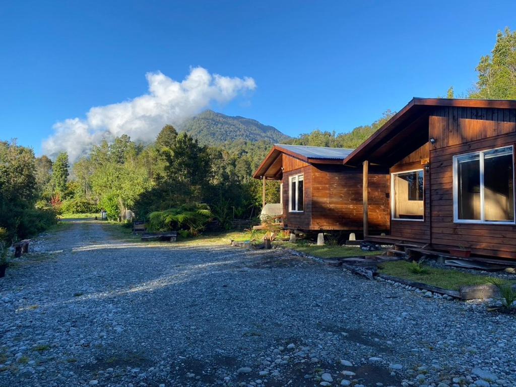 Cabanas & Tinajas Entre Volcanes Hornopiren Luaran gambar